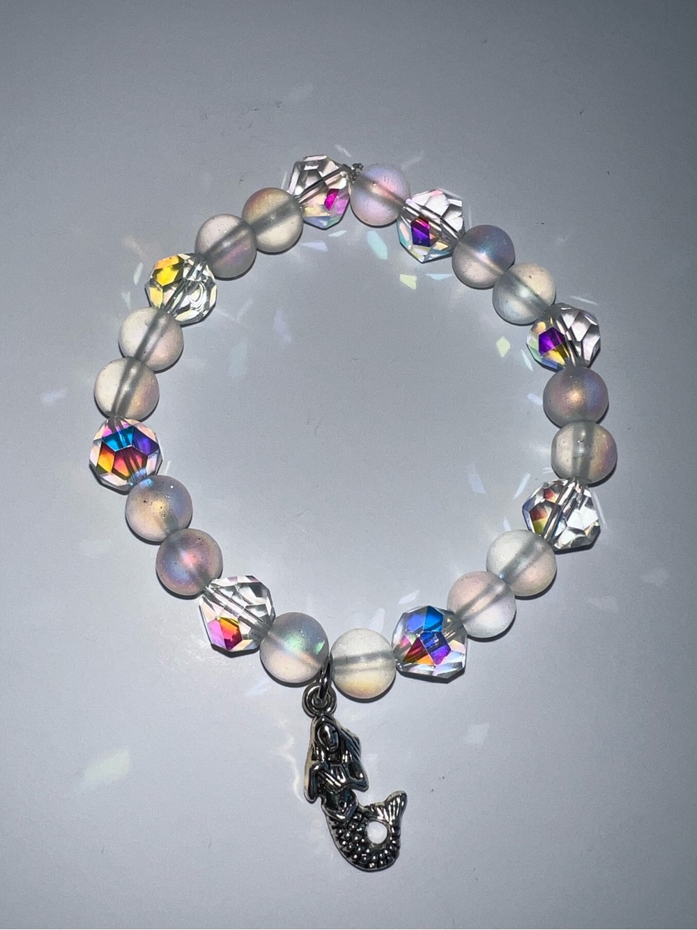 Iridescent Beaded Bracelet with Mermaid Charm / Coastal / Beachy handcrafted - Picture 5 of 7
